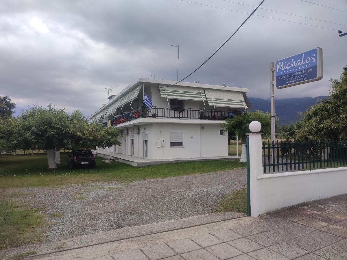 Michalos Apartments Paralía Skotínis Kültér fotó