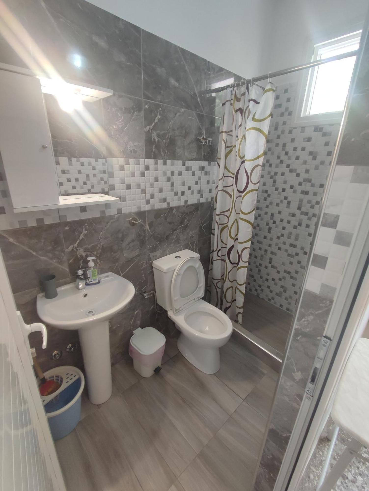 Michalos Apartments Paralía Skotínis Kültér fotó