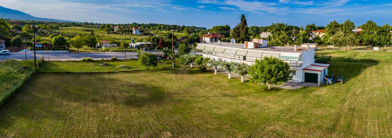 Michalos Apartments Paralía Skotínis Kültér fotó