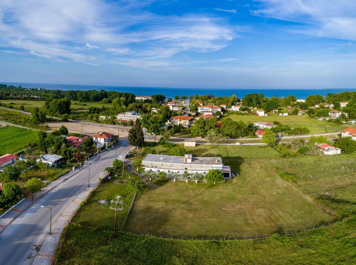 Michalos Apartments Paralía Skotínis Kültér fotó