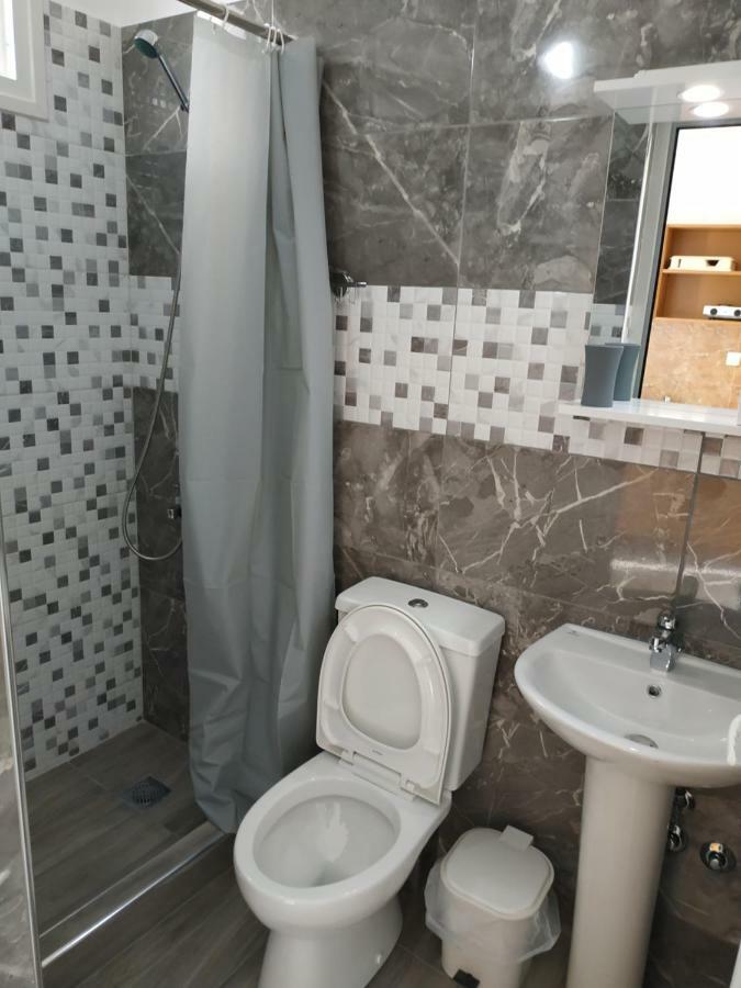 Michalos Apartments Paralía Skotínis Kültér fotó